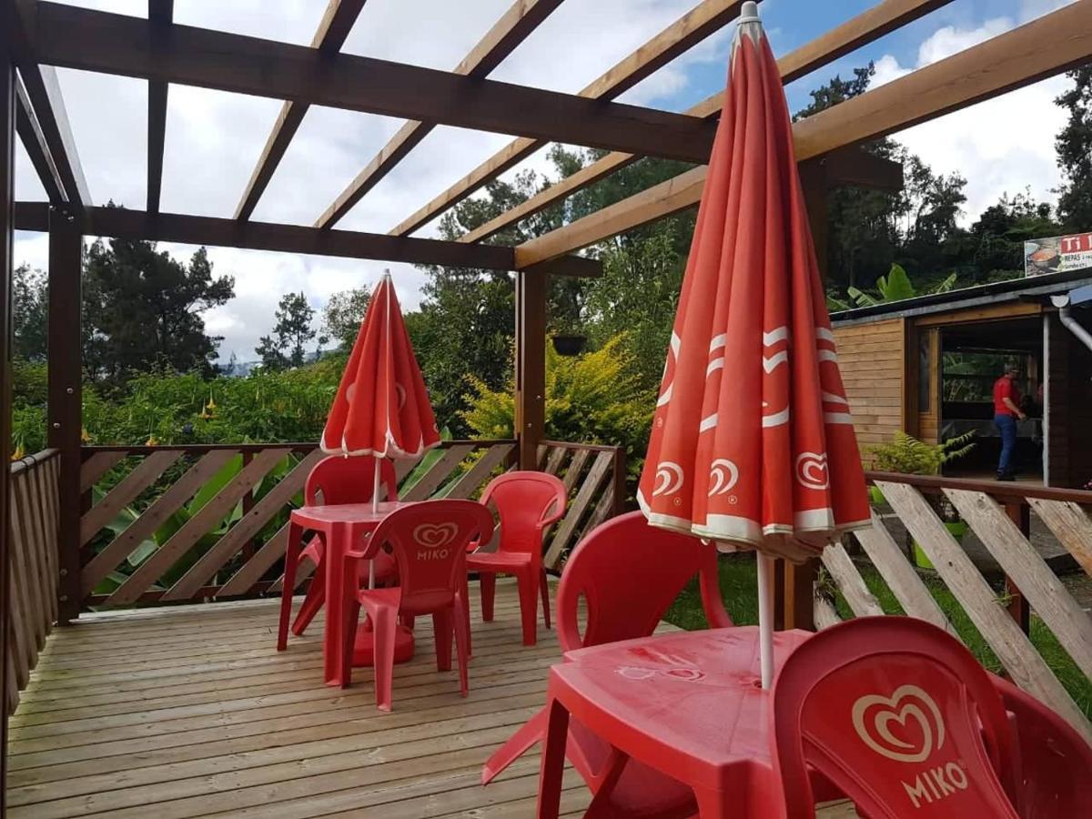 Ti Kaz Lontan Bed & Breakfast Salazie Exterior photo